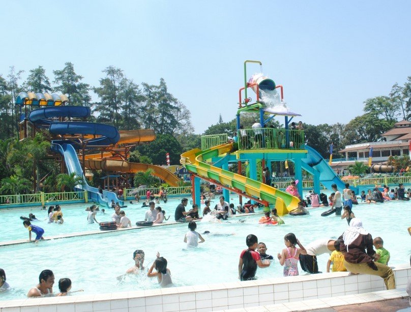 Karang Setra Waterland