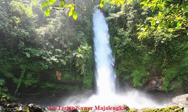 Tempat wisata Air Terjun Sawer Majalengka