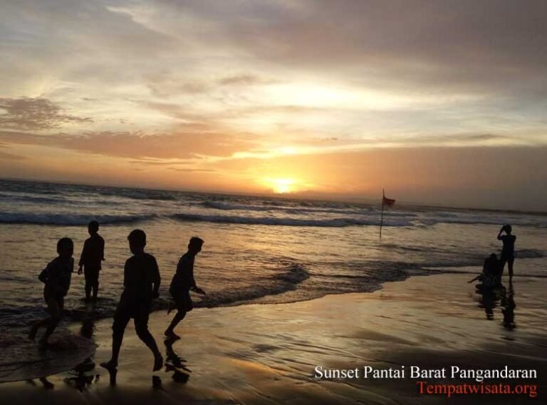 Sunset Pantai Barat Pangandaran