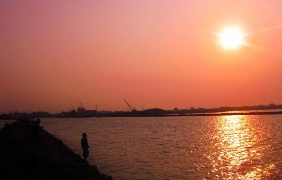 Harga Tiket Pantai Kejawanan