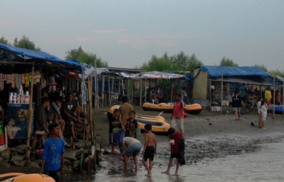 Lokasi Pantai Kejawanan