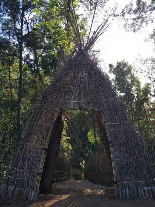 Rumah Indian Dlingo