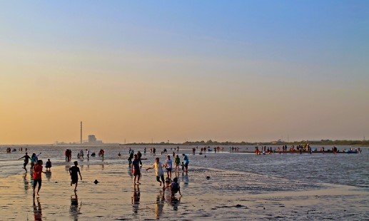Wisata Pantai Kejawan