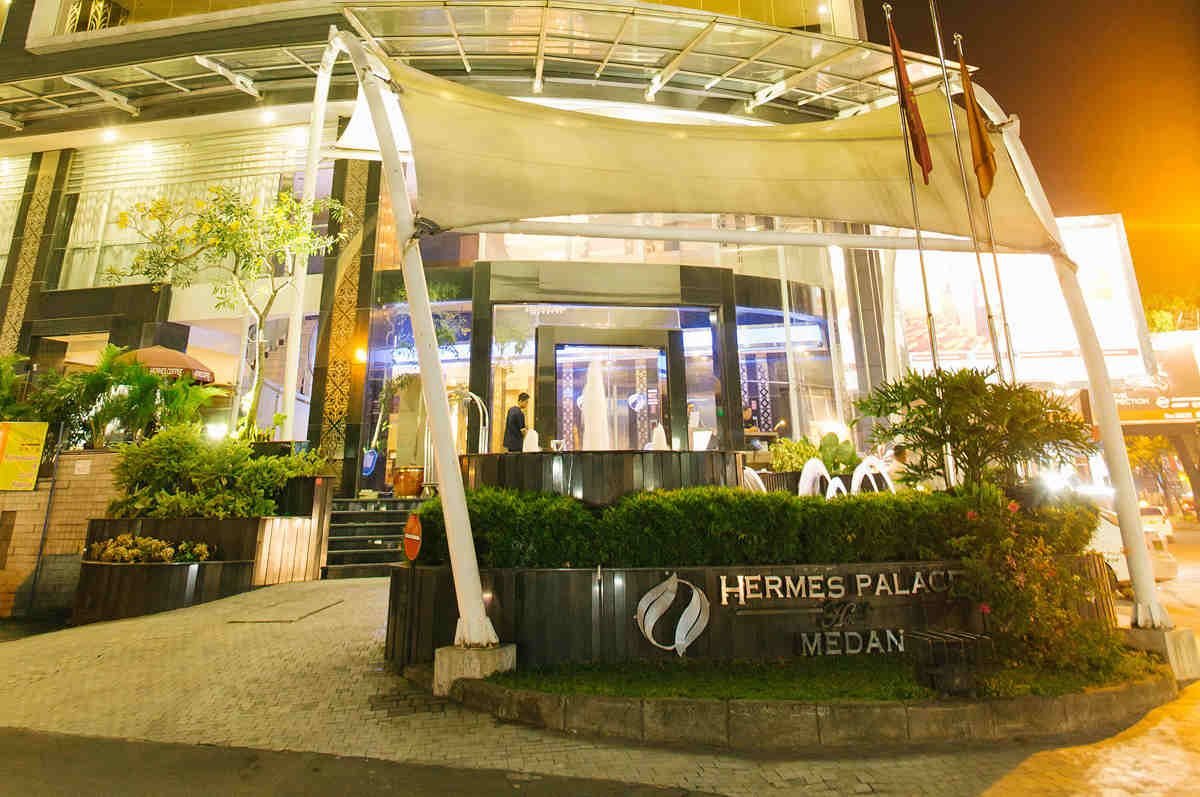2. Hermes Hotel Medan - Hotel di Medan