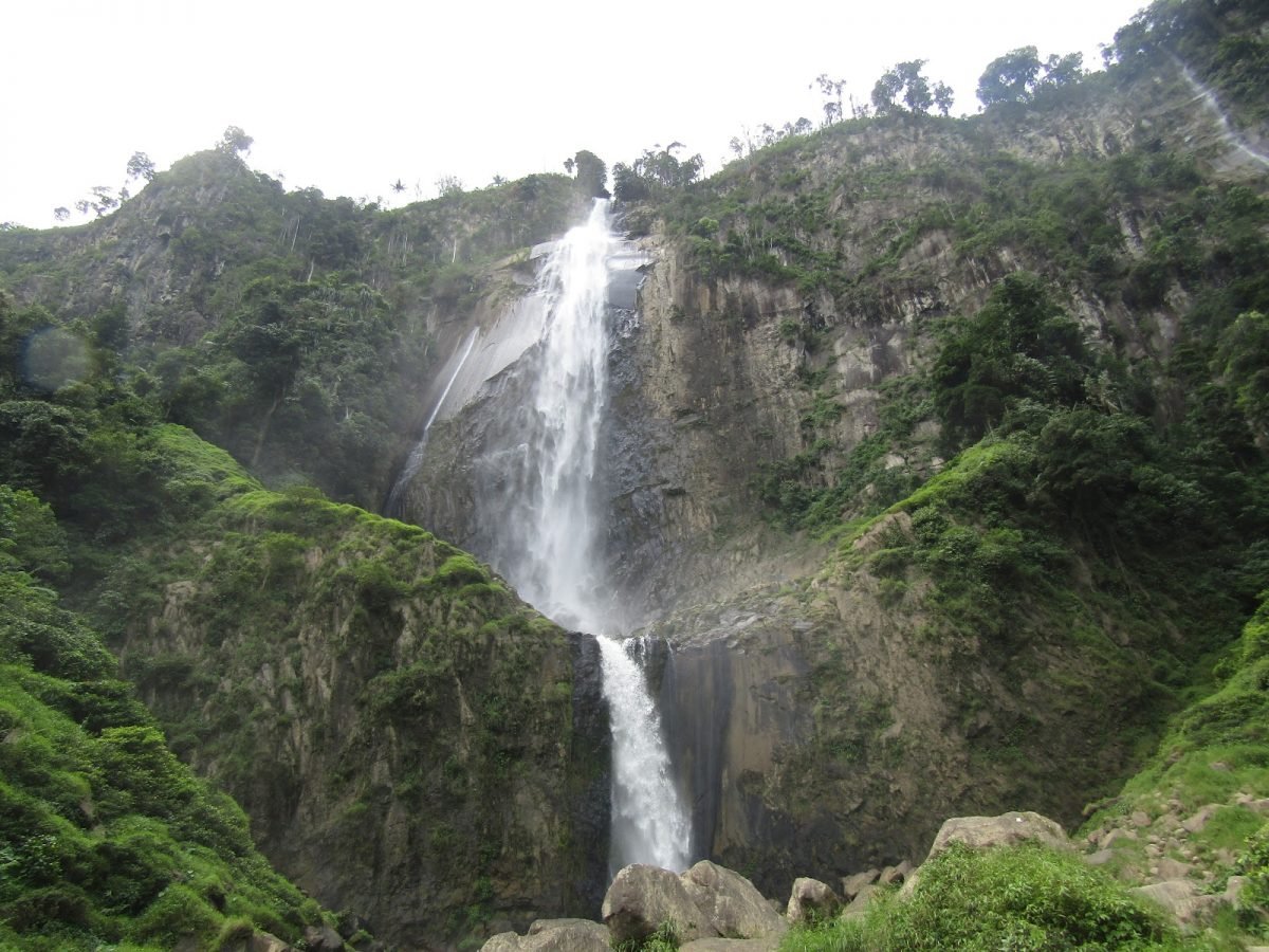 Air Terjun Ponot