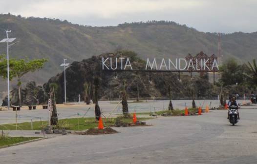 Pantai Kuta Mandalika