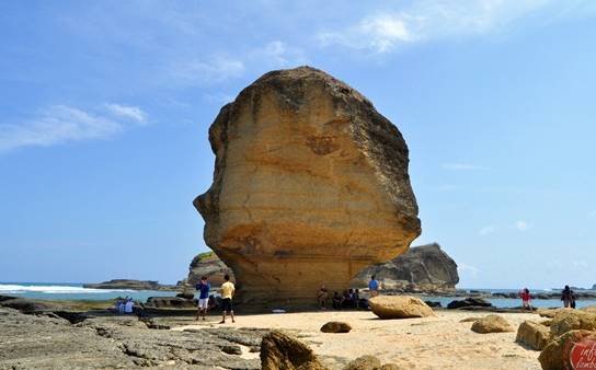 Pantai Payung