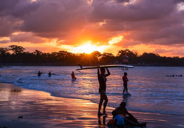 Surfing Pantai Batu Karas Sunset