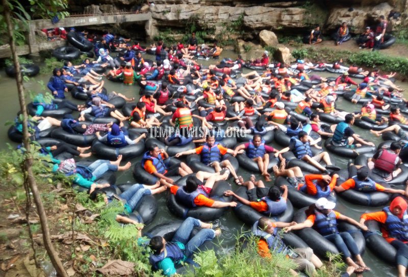 Cave Tubing Goa Pindul 1