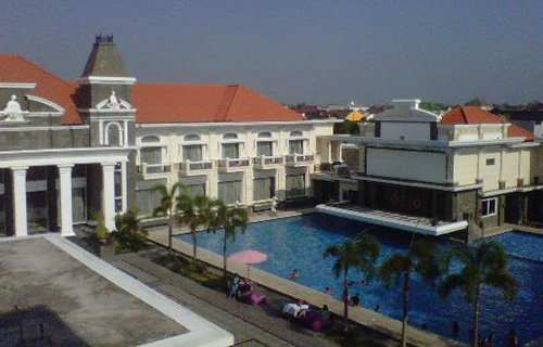 Adhiwangsa-Hotel-And-Convention-Hall