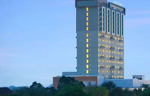 Hotel Terbaik di Solo Aston-Hotel-Solo
