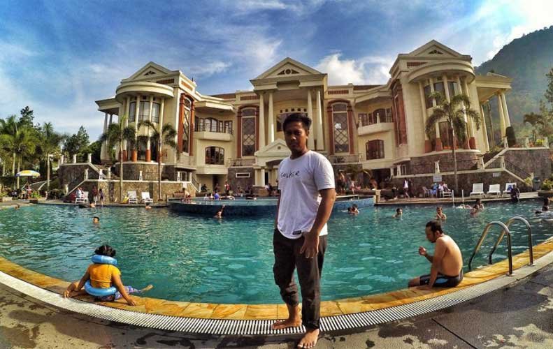 Villa-Puncak-Trawas