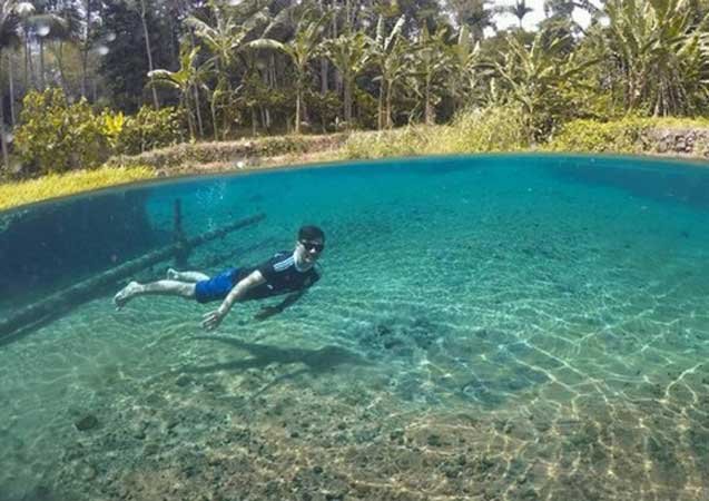 Mata-Air-Way-Sumpuk-Spot-Foto-Underwater-Paling-Hits-Di-Lampung